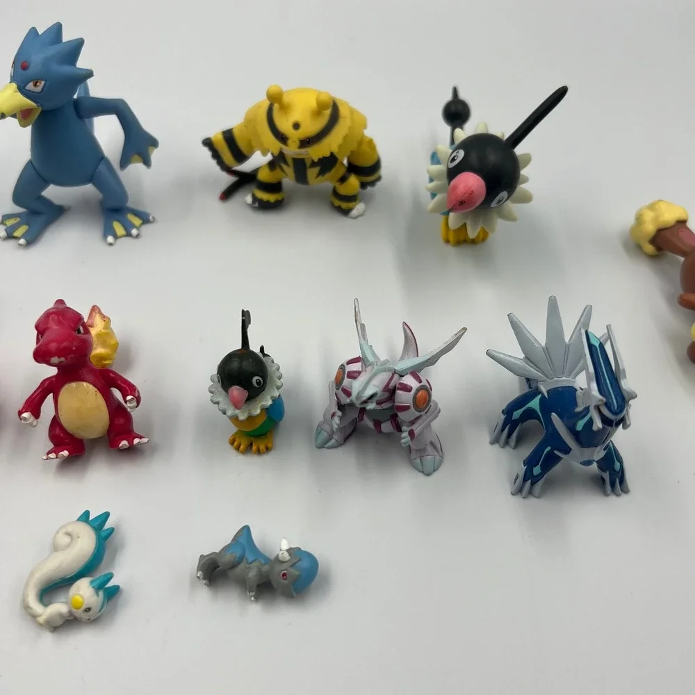 TOMY Pokemon Nintendo Mini Action Figure Lot of 13 Toy Set‎